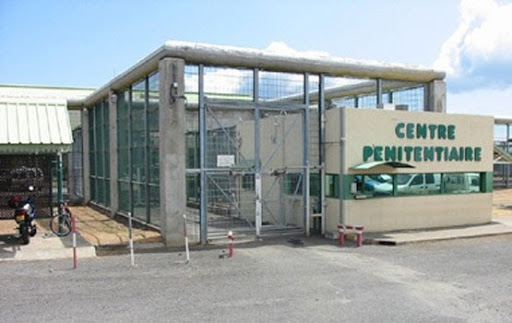 UNE INTERVENTION MUSCLEE ET UN COLLEGUE MORDU PAR UN DETENU AU PROFIL PSY